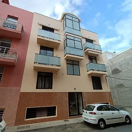 Apartment Puerta 6 *